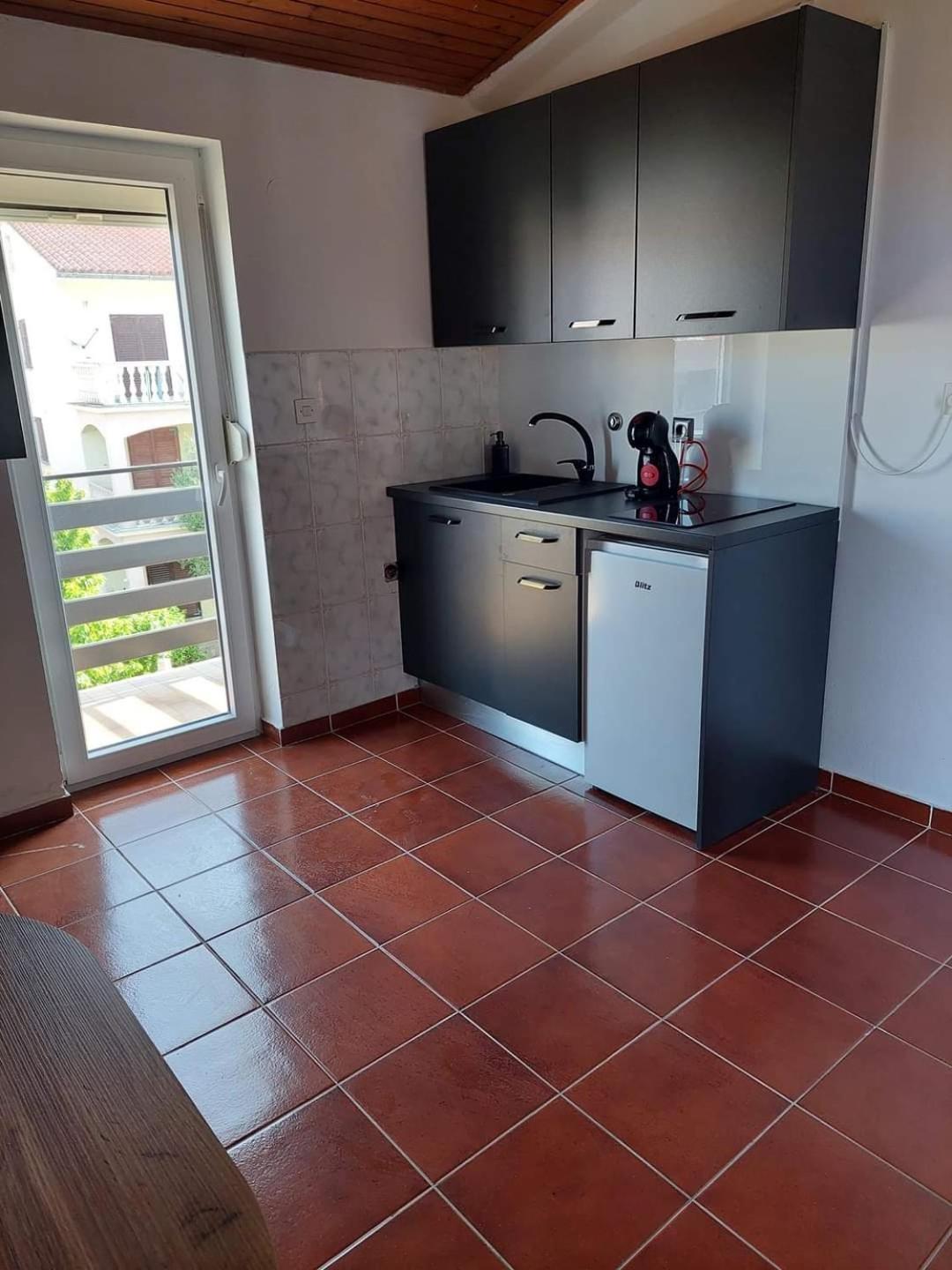 Apartmani Suhi Brod Medulin Luaran gambar