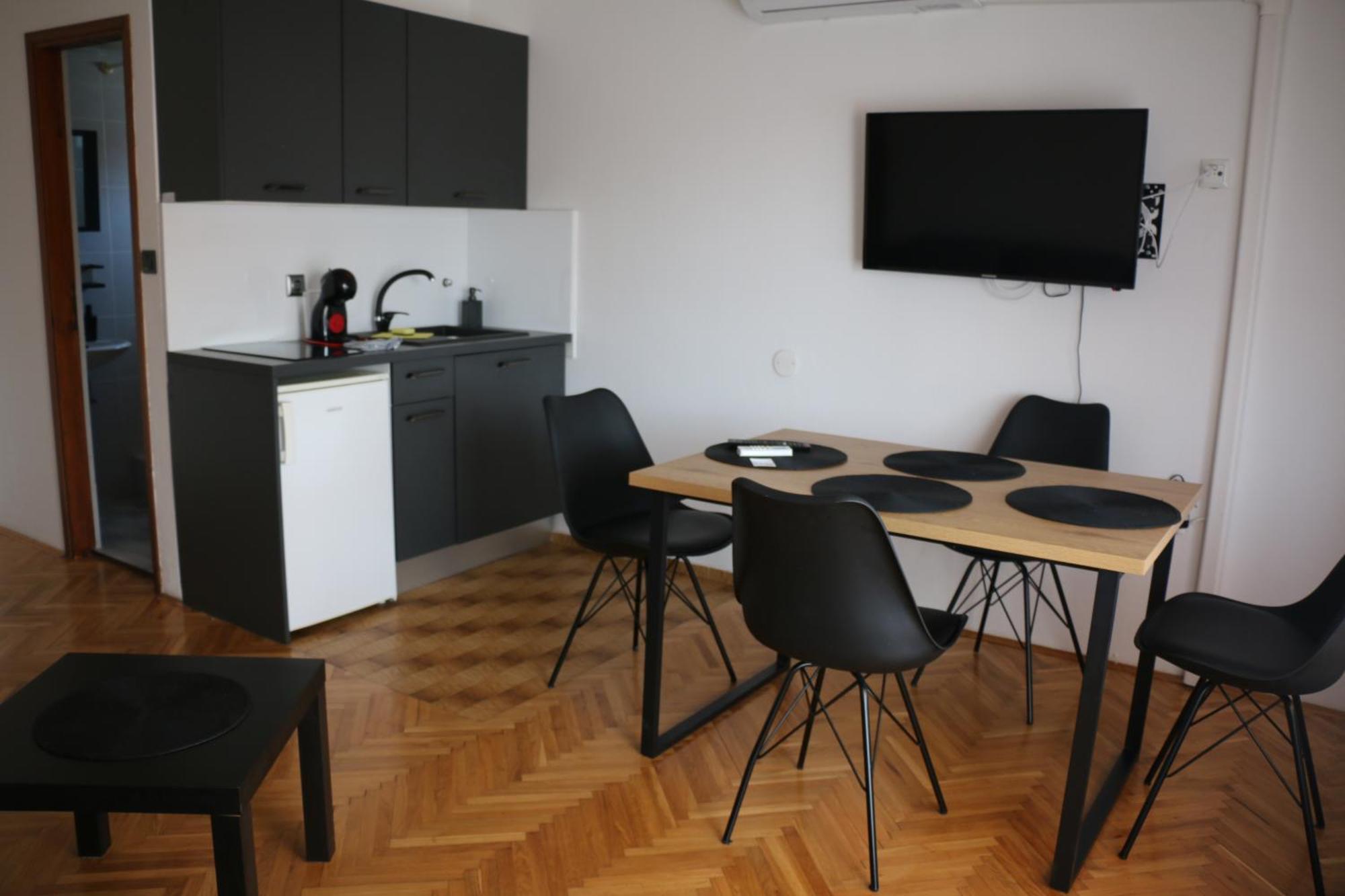 Apartmani Suhi Brod Medulin Luaran gambar